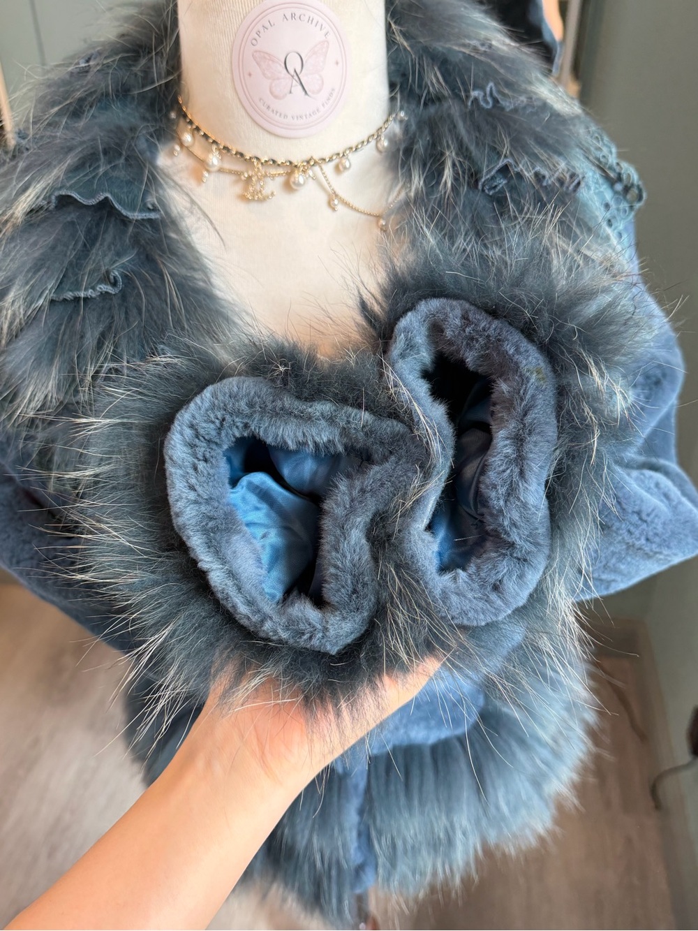 Vintage DORATTI Blue Raccoon Fur Lace Ruffle Fitted Jacket XXS XS - Picture 6 of 11